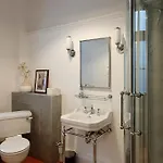 Stadtvilla An Der Viergelindenbruecke *