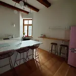 Stadtvilla An Der Viergelindenbruecke Δωμάτια σε οικογενειακή κατοικία *