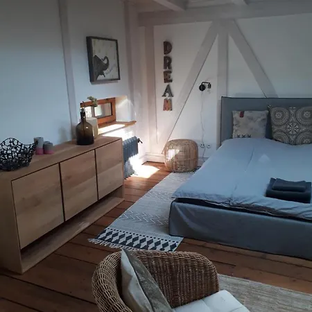Stadtvilla An Der Viergelindenbruecke Homestay *