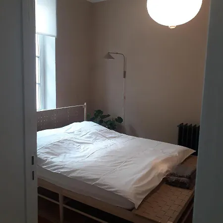 Stadtvilla An Der Viergelindenbruecke Проживание в семье *
