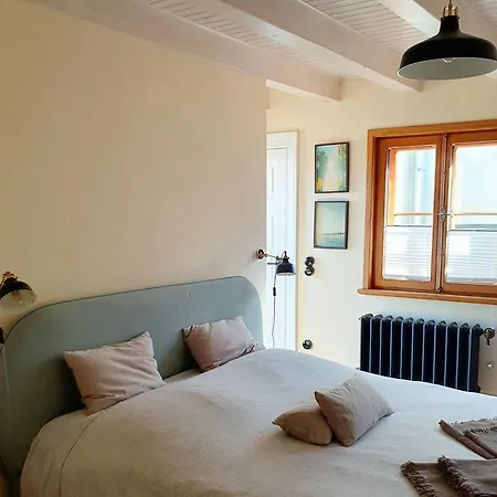 Stadtvilla An Der Viergelindenbruecke *