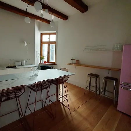Stadtvilla An Der Viergelindenbruecke Homestay *