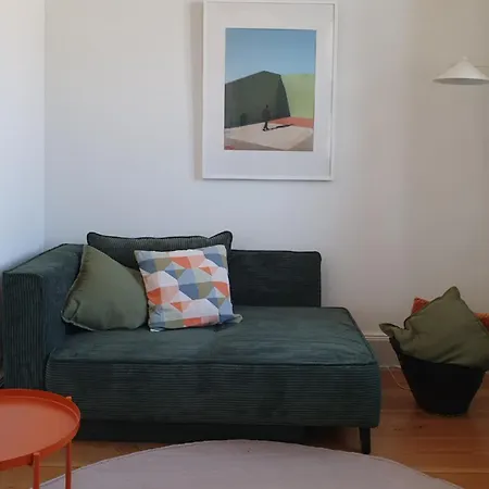 Homestay Stadtvilla An Der Viergelindenbruecke Rostock