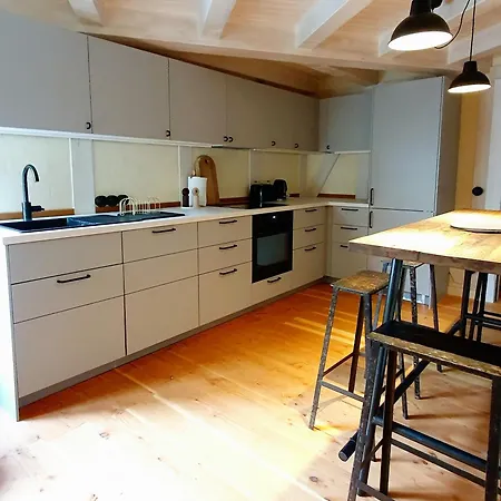 Stadtvilla An Der Viergelindenbruecke Ubytování v soukromí