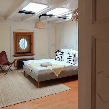 Stadtvilla An Der Viergelindenbruecke Ubytování v soukromí *